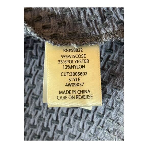 Max Studio three quarter sleeve pullover button blouse top blue size 2X - Picture 4 of 7